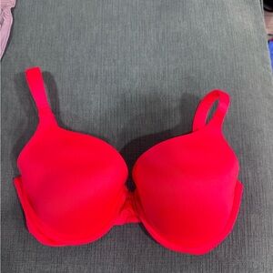 💋Victoria's Secret Red Bra